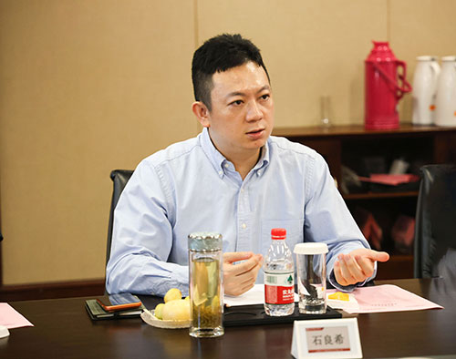 中國工程院院士謝和平一行蒞臨創(chuàng)力集團考察指導(圖5)